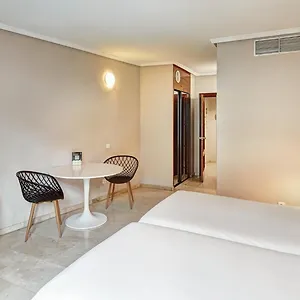 Apart-hotel Sercotel Togumar, Madri